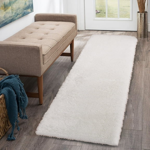 Garvee 2' x 8' Shag Fluffy Runner Rug Soft Plush Area Rug Carpet Non-Slip Fuzzy Bedside Rug Hallway Laundry, White