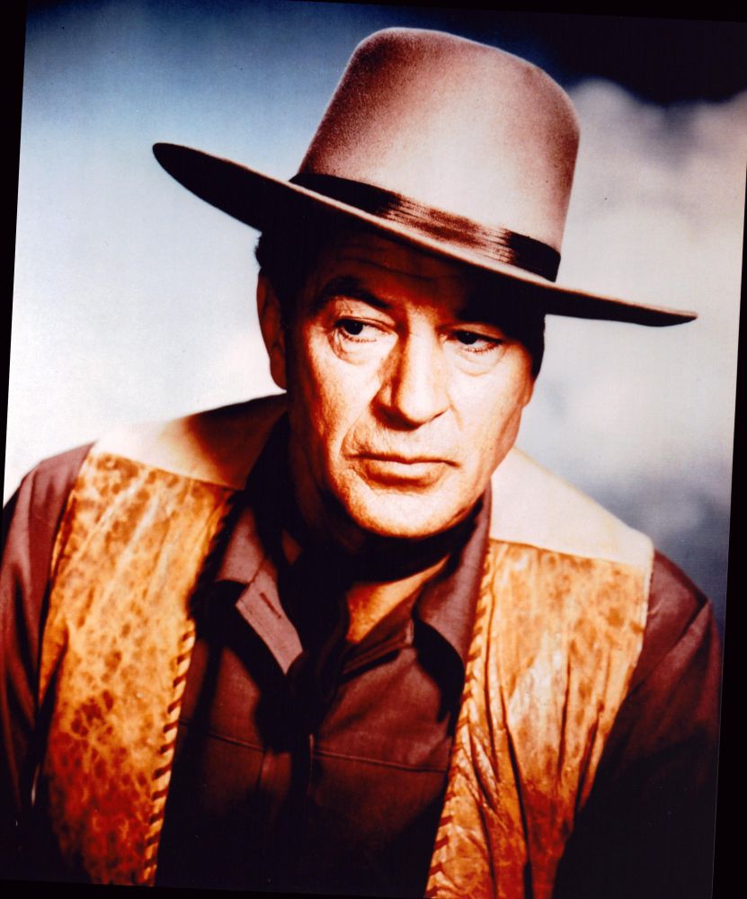 Gary Cooper In A Cowboy Outfit And Hat Photo Print (8 x 10) - Item ...