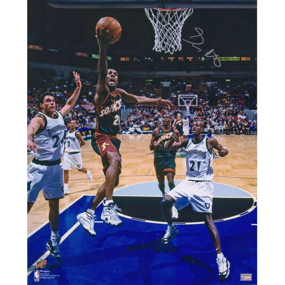 Gary Payton Seattle Supersonics Autographed 16" x 20" Layup vs Minnesota Photograph - Fanatics Authentic Certified