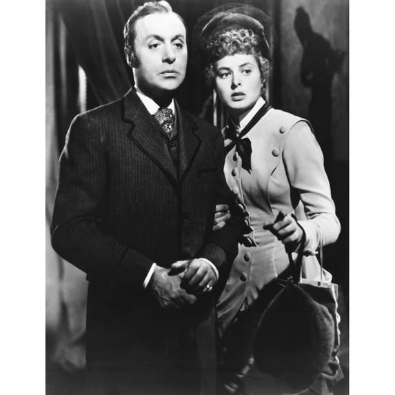 Gaslight Still (16 x 20)