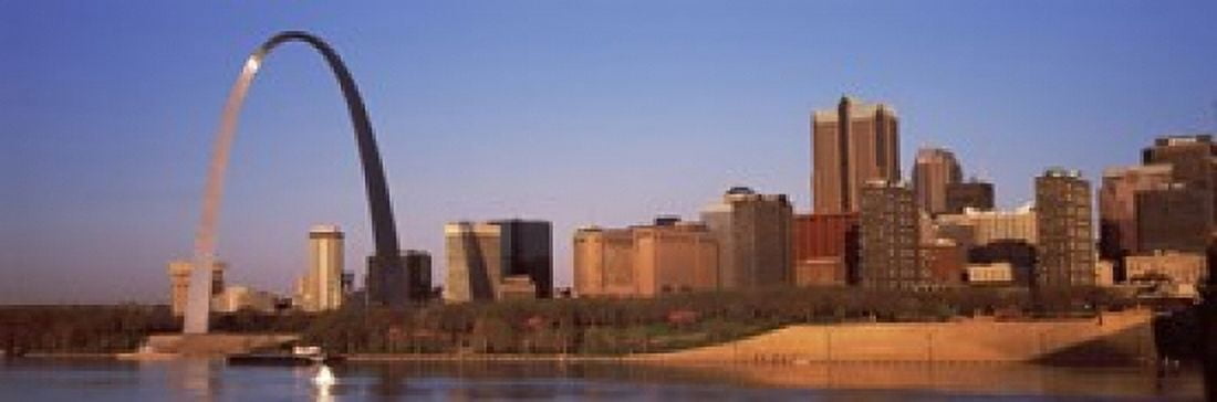 Gateway Arch along Mississippi River St Louis Missouri USA 2013 Canvas Art - Panoramic Images (36 x 12)
