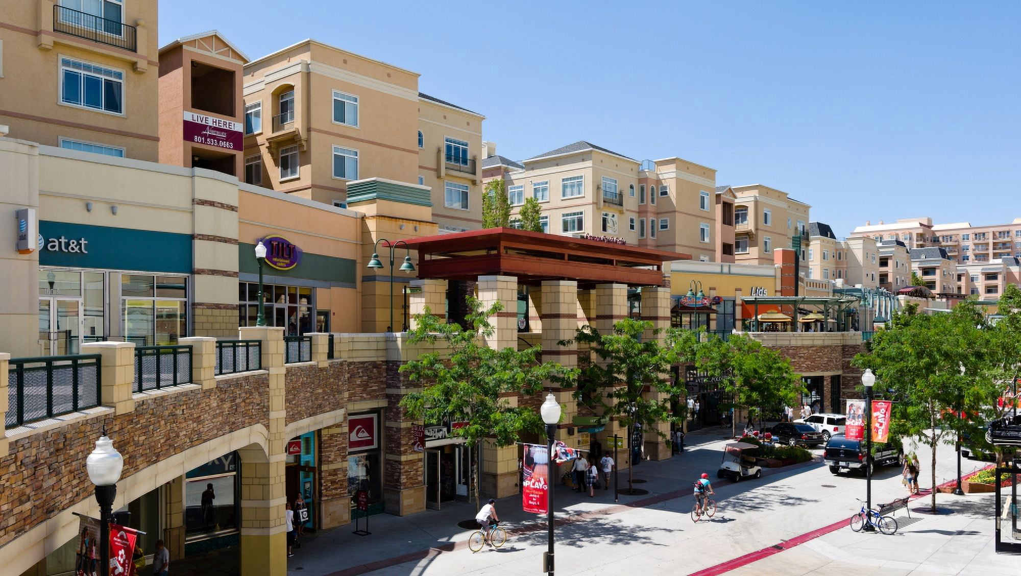 Gateway Shopping Center Downtown Salt Lake City Salt Lake City Utah USA Canvas Art - Panoramic Images (27 x 9)