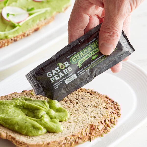Gator Pears 1.27 oz. Mild Guacamole Portion Packet - 100/Case