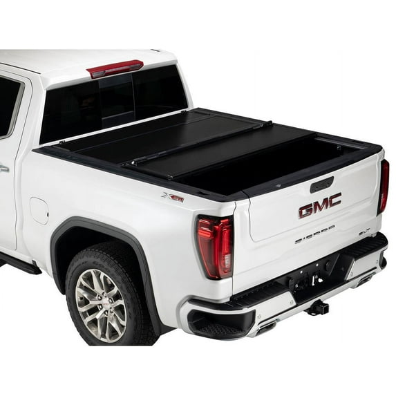 Gator by RealTruck FX Aluminum Hard Tonneau Truck Bed Cover Fits 2021 Ford F150 8'2" Bed