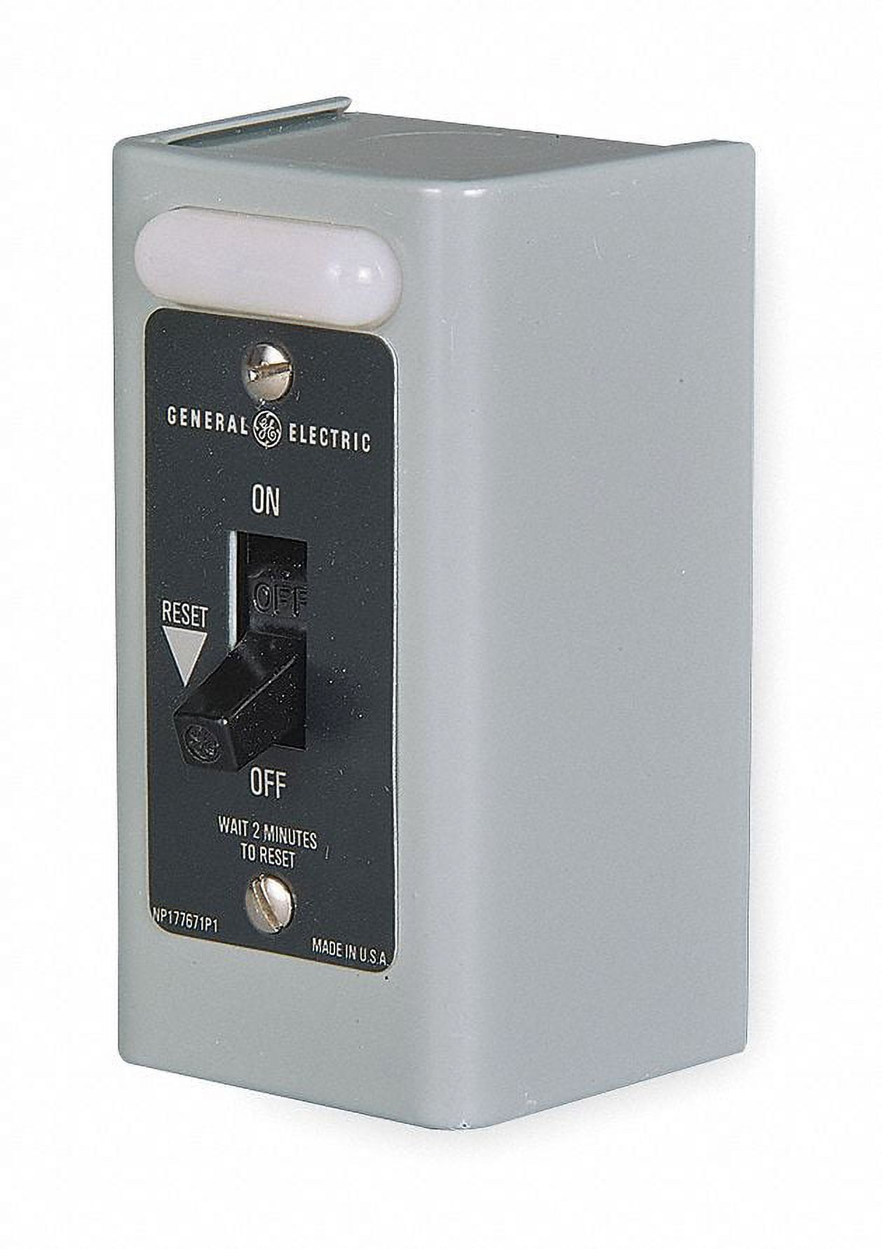 GE CR101Y11 Motor Switch, Manual, Nema1, 1Pole, Lighted