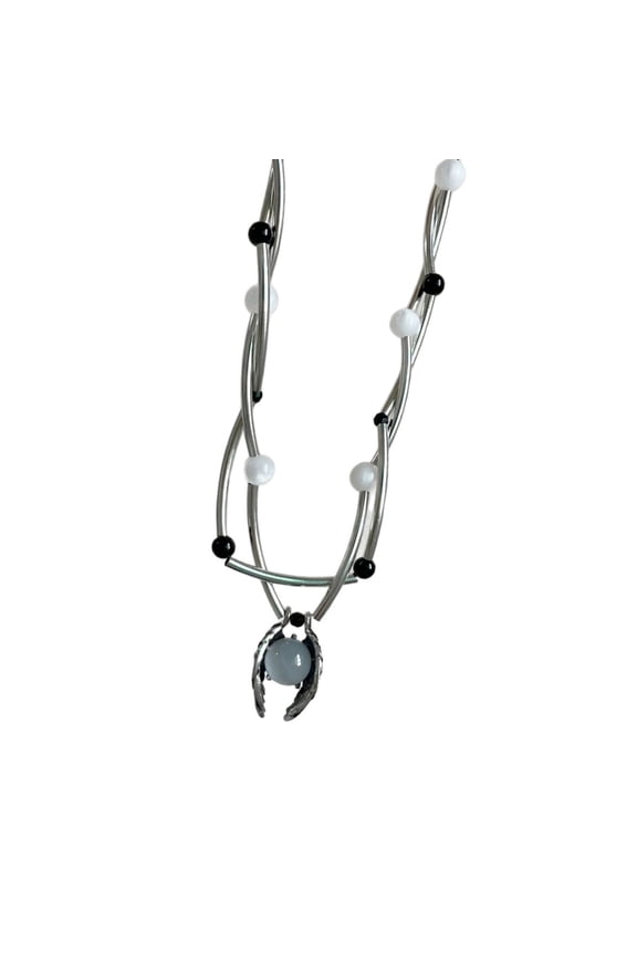Pearls Necklace Ergonomic Length Enhances Neckline for Dating or Office Use