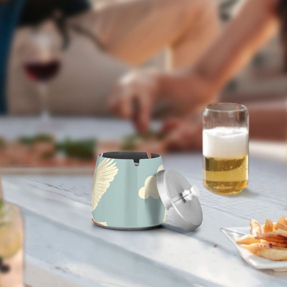 Geese Fly Ashtray with Lid Cigarette Ashtray Stainless Steel Ash Tray Ash Holder for Home Outdoor
