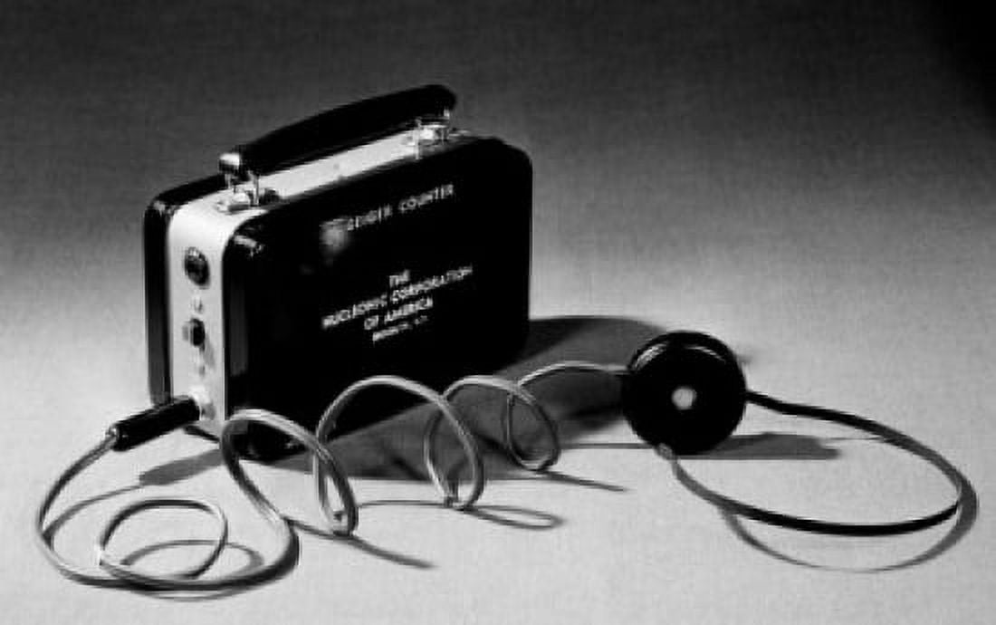 Geiger counter Canvas Art - (18 x 24)