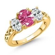 GEM STONE KING 18K Yellow Gold Plated Silver Pink Zirconia and White Zirconia Filigree Style 3 Stone Ring for Women (2.07 Cttw, Oval 8X6MM and 6X4MM, Available in Size 5, 6, 7, 8, 9)