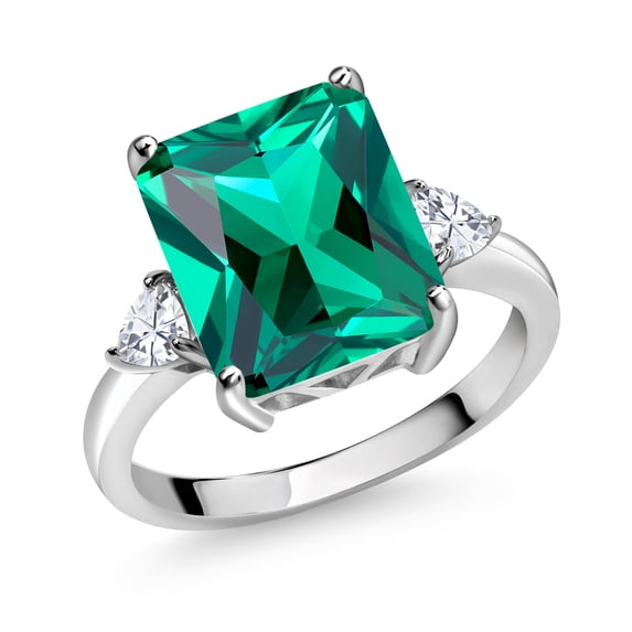Gem Stone King 5.80 Cttw Emerald Cut Green Nano Emerald and White Moissanite 3 Stone Ring for Women | 925 Sterling Silver | Three Stone Wedding Engagement Anniversary Promise Ring for Women | Size 8