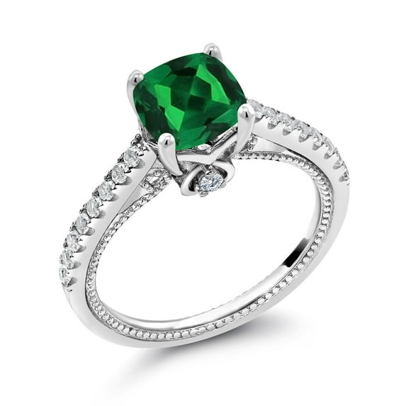 Gem Stone King 925 Sterling Silver Green Simulated Emerald and White Created Sapphire Ring for Women (0.95 Cttw, Available in Size 5, 6, 7, 8, 9)