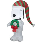 Gemmy Airblown Inflatable Snoopy with Wreath