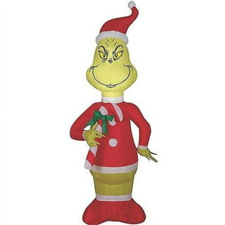 The Grinch and Max The Reindeer 2-Pack of 24-Ounce Plastic Water Bottles