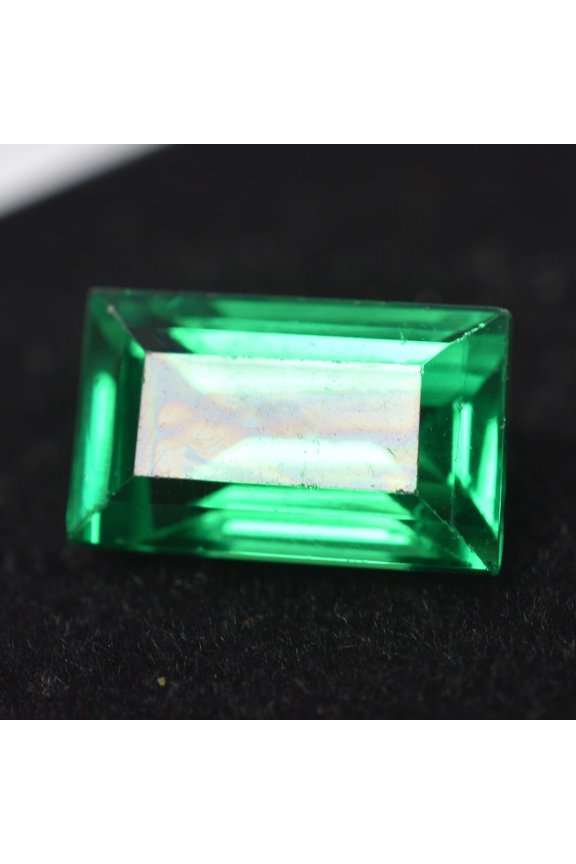 Gemsgrowth Natural Green Garnet Loose Gemstone, 9.9 Carat, Emerald Cut, Certified, for Jewelry Making, Pendant, Ring, Necklace, Engagement