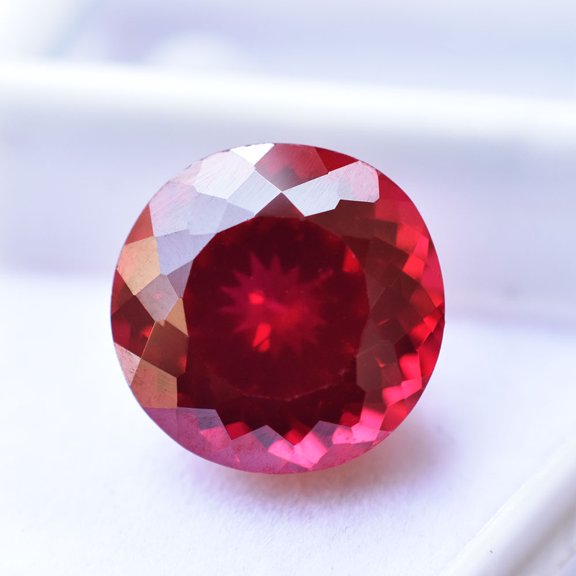Gemsgrowth Natural Red Ruby Loose Gemstone, 12 Carat, Round Cut, Certified, for Jewelry Making, Pendant, Ring, Necklace, Engagement