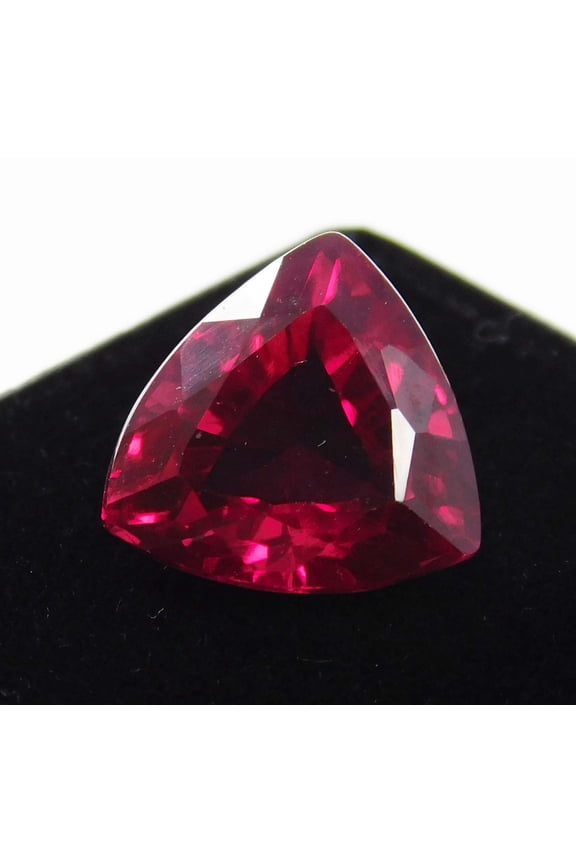 Gemsgrowth Natural Red Ruby Loose Gemstone, 8.55 Carat, Trillion Cut, Certified, for Jewelry Making, Pendant, Ring, Necklace, Engagement