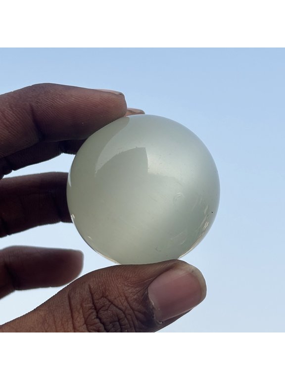 Gemsgrowth Natural White Cat's Eye Loose Gemstone, 427 Carat, Round Cut, Certified, for Jewelry Making, Pendant, Ring, Necklace, Engagement