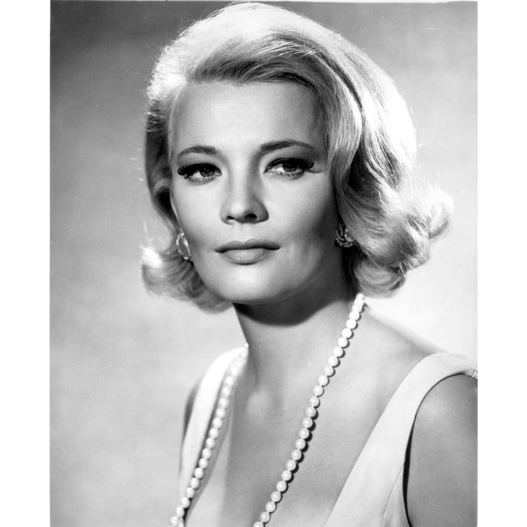  Gena Rowlands Posed in White Photo Print (8 x 10): Posters &  Prints