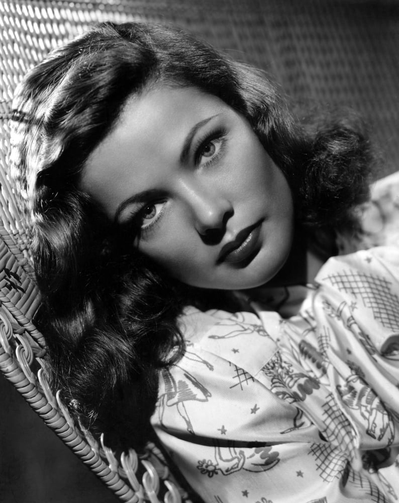 Gene Tierney Canvas Art - (16 x 20)