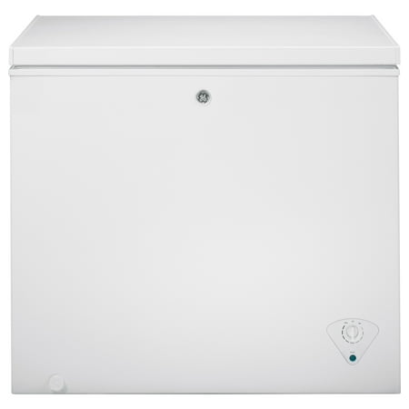 General Electric FCM7SKWW 7.0 Cu. Ft. Chest Freezer, White