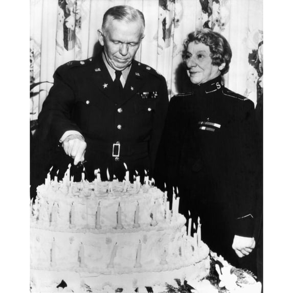 General George C. Marshall History (24 x 36)