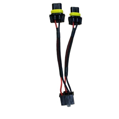 General H4-11 revolves around 9006 kilometers wide slot with two headlight seat wires. Automotive LED HID headlight adapter wire and socket wire