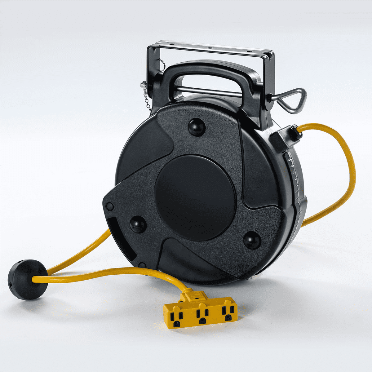 SafTlite by General Manufacturing Mid Size Power Supply Reel 40 Foot 12/3 SJTOW Cord 15 Amp Triple Outlet with GFCI