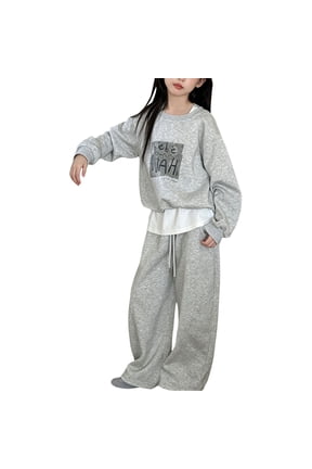 Girls 2 Piece Sweatsuit Set Long Sleeve Sweatshirt Wide Leg Sweatpants Casual Loose Baggy Tracksuit Fall Winter Dance Wear