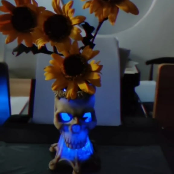 Generic Halloween Decoration Home Decor, Halloween Luminous Skull Vase for Living Room Bedroom Flower Arrangement Decoration Ornaments