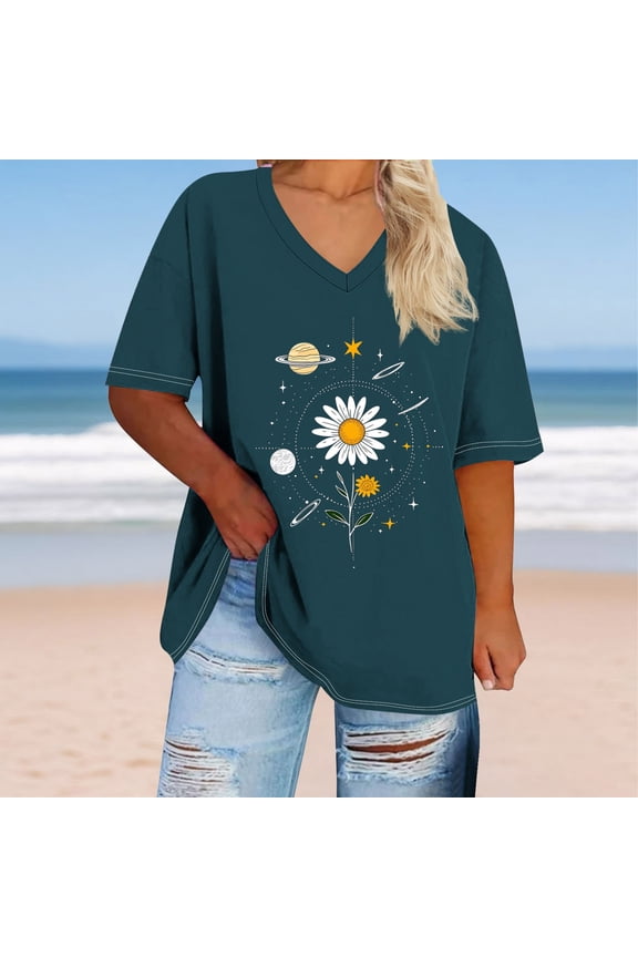 Women's Daisy Print Basic T-Shirt Plus Size Loose V Neck Graphic Tees Casual Summer Plus Size Short Sleeve Tunic Tops