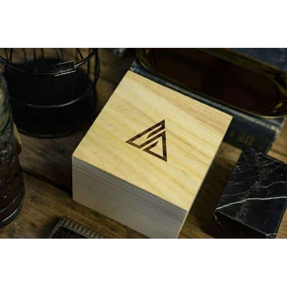 Genesys Gilded Edition Prime 500 Luxury Collection Box by Odyssey Playing Cards