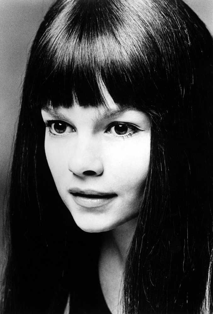 Genevieve Bujold Canvas Art - (16 x 20)
