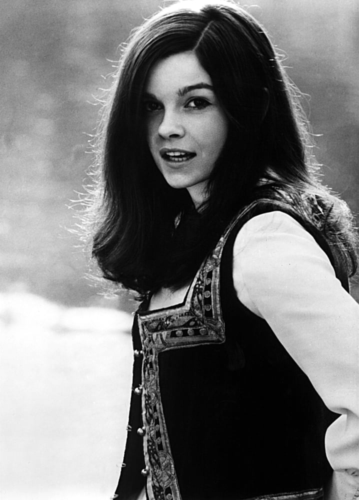 Genevieve Bujold Canvas Art - (16 x 20)