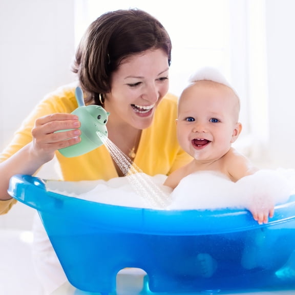 Gentle Rinse Cup for Hair Care During Bath Time, Soft-Touch Water Scoop and Bailer for a Comfortable and Easy Shower Experience Green