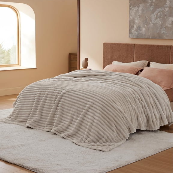 GentleSoft King Size Blanket for Bed - Cozy Soft Blankets for Women, Cute Large Fleece Throws for Girls, Linen, 108x90 Inches