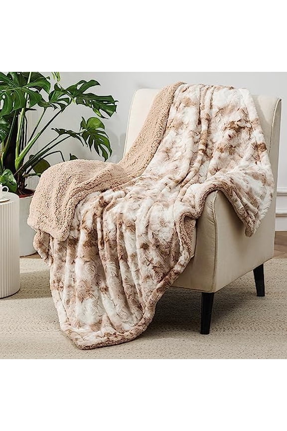 GentleSoft Sherpa Fluffy Blanket Twin Size - Fleece Warm and Cozy Throw for Women Gift, Plush & Fuzzy Faux Christmas Fur Blanket for Couch, Bed Decor, Tie Dye Design, Beige, 60x80 Inches