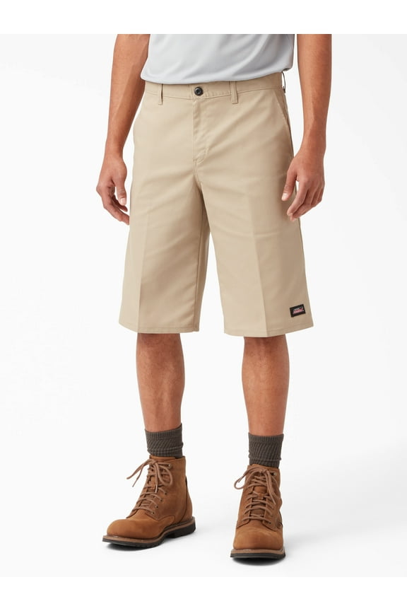 Mens 13" Relaxed Fit Flex Multi-Use Pocket Short