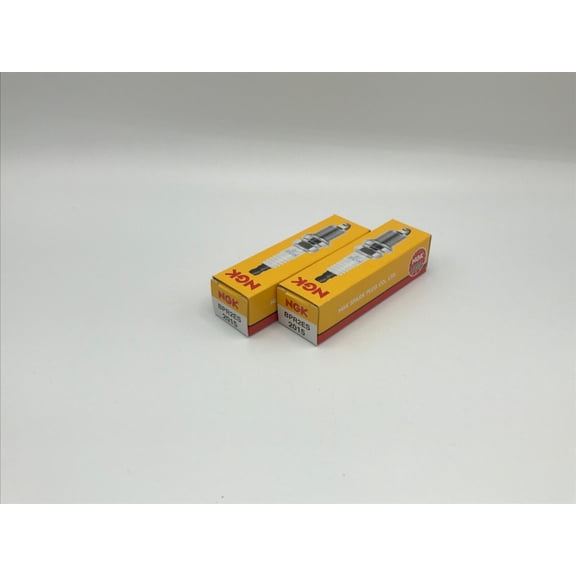 Genuine NGK Spark Plug BPR2ES 2015  - 2 Pack