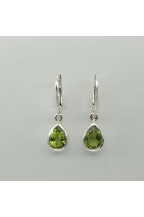 Genuine and Natural Green PERIDOT Dangle Pear / Teardrop Earrings in 925 Sterling Silver with Leverback / Lever Back closing / Fench Hooks
