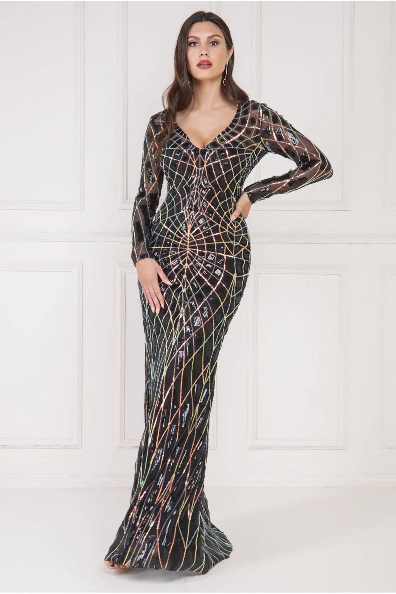 Aoibhe Sequin Long Sleeve Maxi Dress In Black