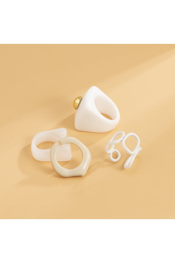 Geometric Acrylic Rings for Women, Set of 4 Irregular Shape Joint Knuckle Rings, Trendy Resin Statement Rings for Fashion and Everyday Wear