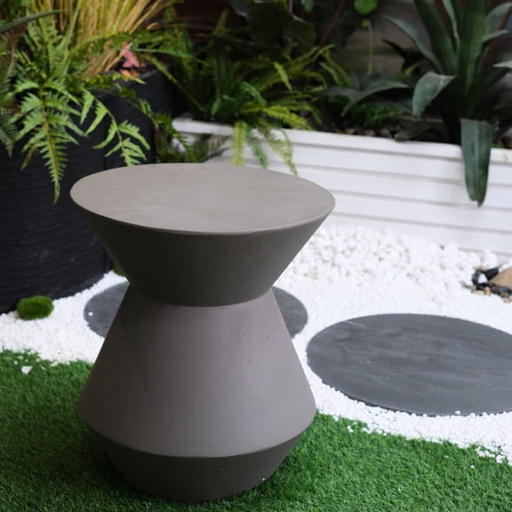 Geometric Design Accent Table / Versatile Plant Table for Home