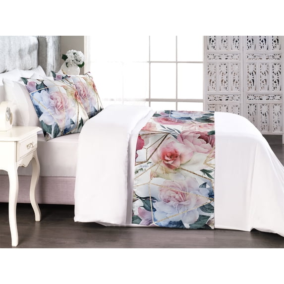 Geometric Floral Bed Runner Set, Blossoming Rose Bouquets with Modern Polygonal Shapes, Decorative Bedding Scarf & 2 Pillow Shams for Hotels Homes, King, Pale Pink and Hunter Green, by Ambesonne