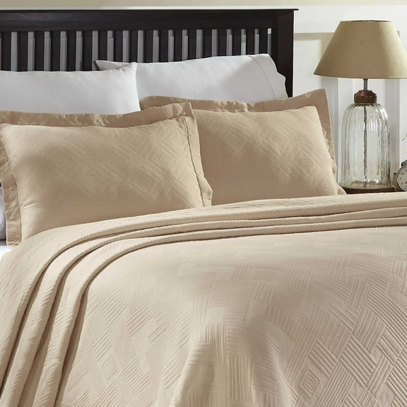 Geometric Fret Cotton Jacquard Matelasse Scalloped Bedspread Set , Twin, Bisque by Blue Nile Mills