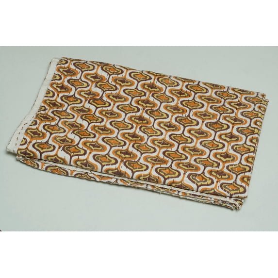 Geometric Indian Kantha Quilt – Handmade Cotton Block Print Bedspread in Mustard Brown, Retro Style