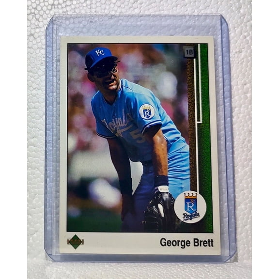 George Brett 1989 Upper Deck MLB #215 Baseball Card Kansas City Royals
