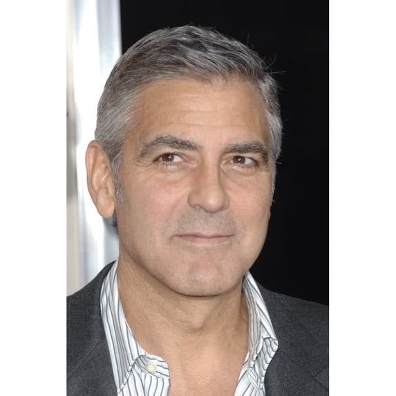 George Clooney At Arrivals For The Descendants Premiere Photo Print