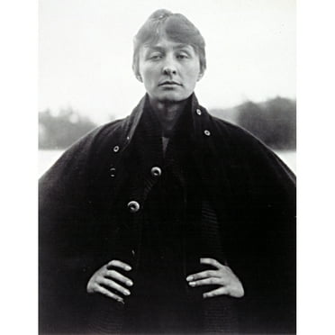 Georgia O'Keeffe History (24 x 36)