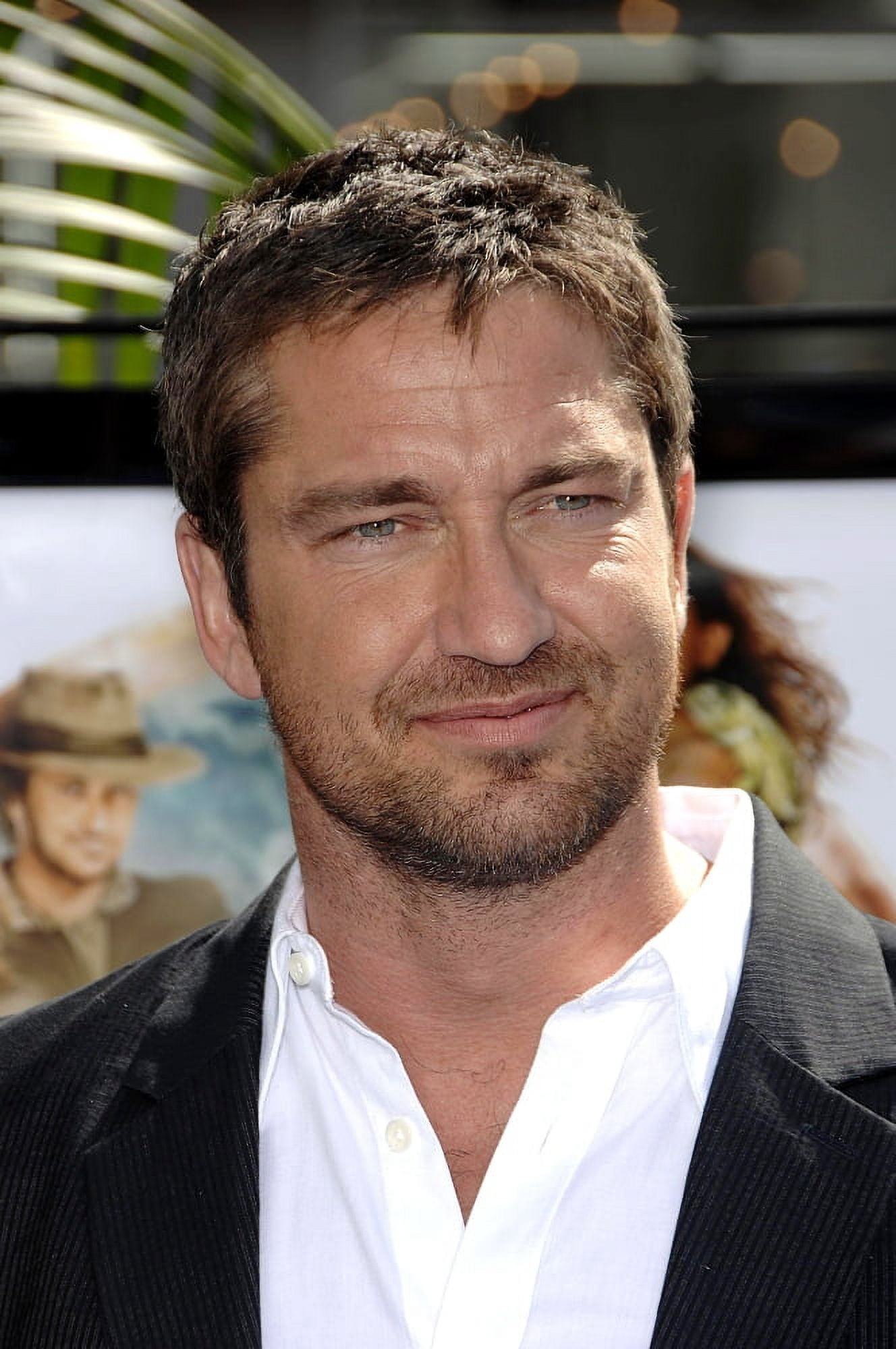Gerard Butler At Arrivals For Premiere Of NimS Island Canvas Art - (16 x 20)