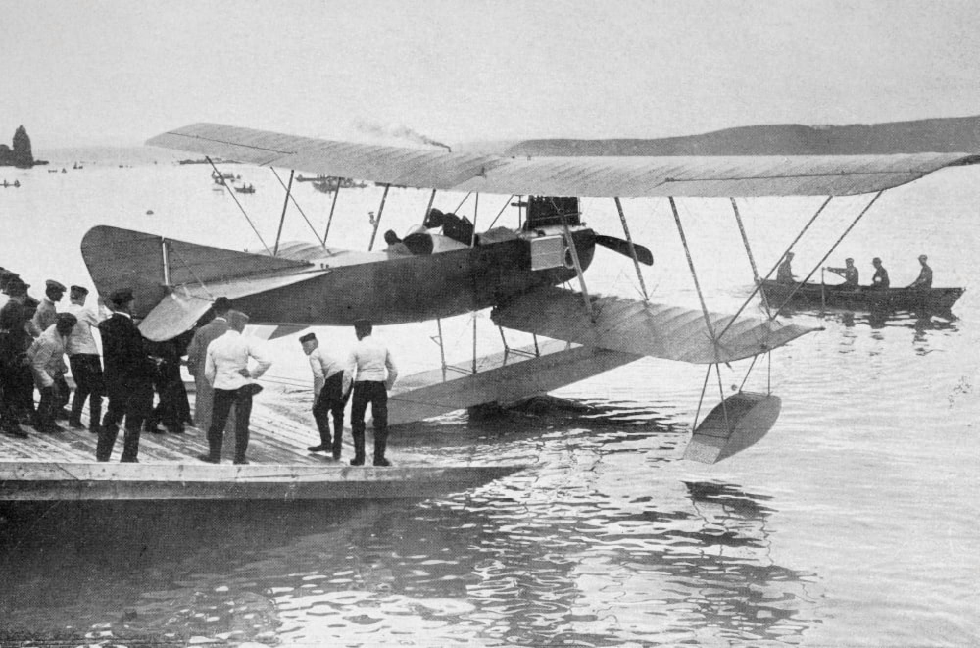 German Seaplane Used In The North Sea To Track English Naval Movement During The First World War From La Esfera 1914 Canvas Art - Ken Welsh Design Pics (18 x 12)